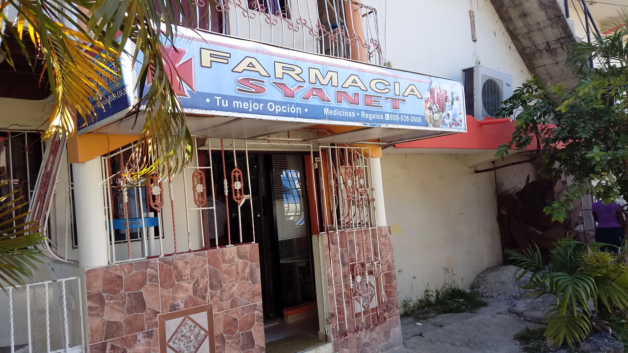 Farmacia Syanet