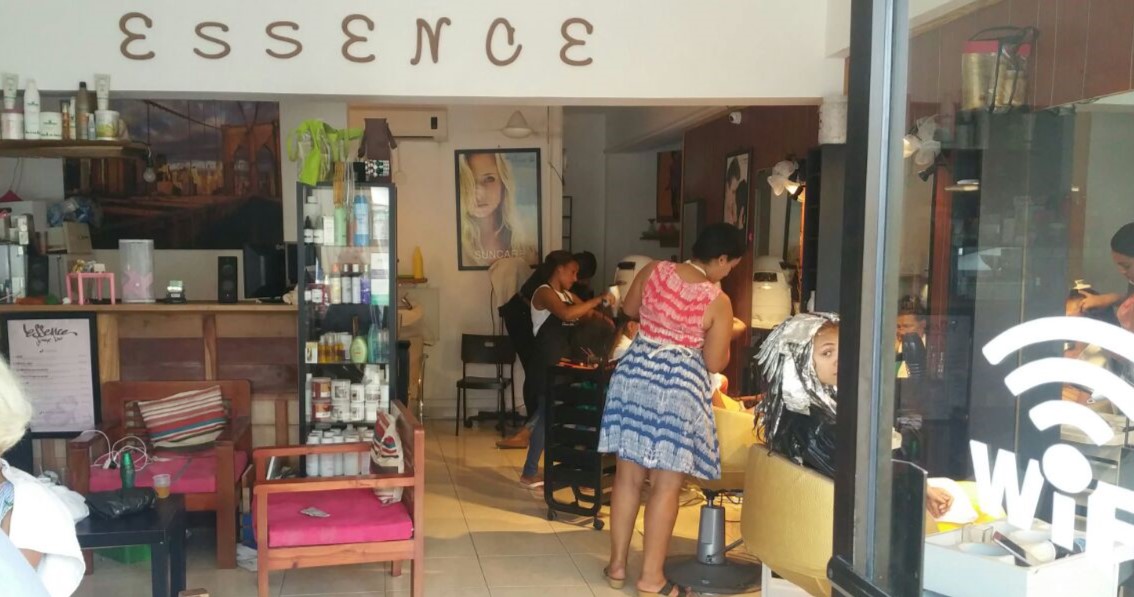 Essence salon